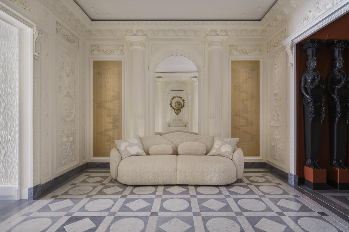 Lumens debuts its first-ever showroom, Perigold heads to Palm Beach and more