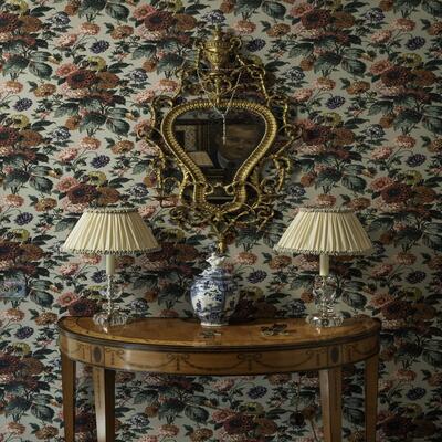 Flora Soames Dahlias wallcovering in Original