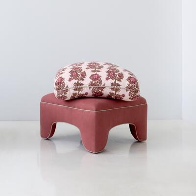 O. Henry House HH07 Buckhead ottoman