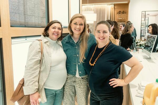 After the discussion, guests had a chance to mingle with one another